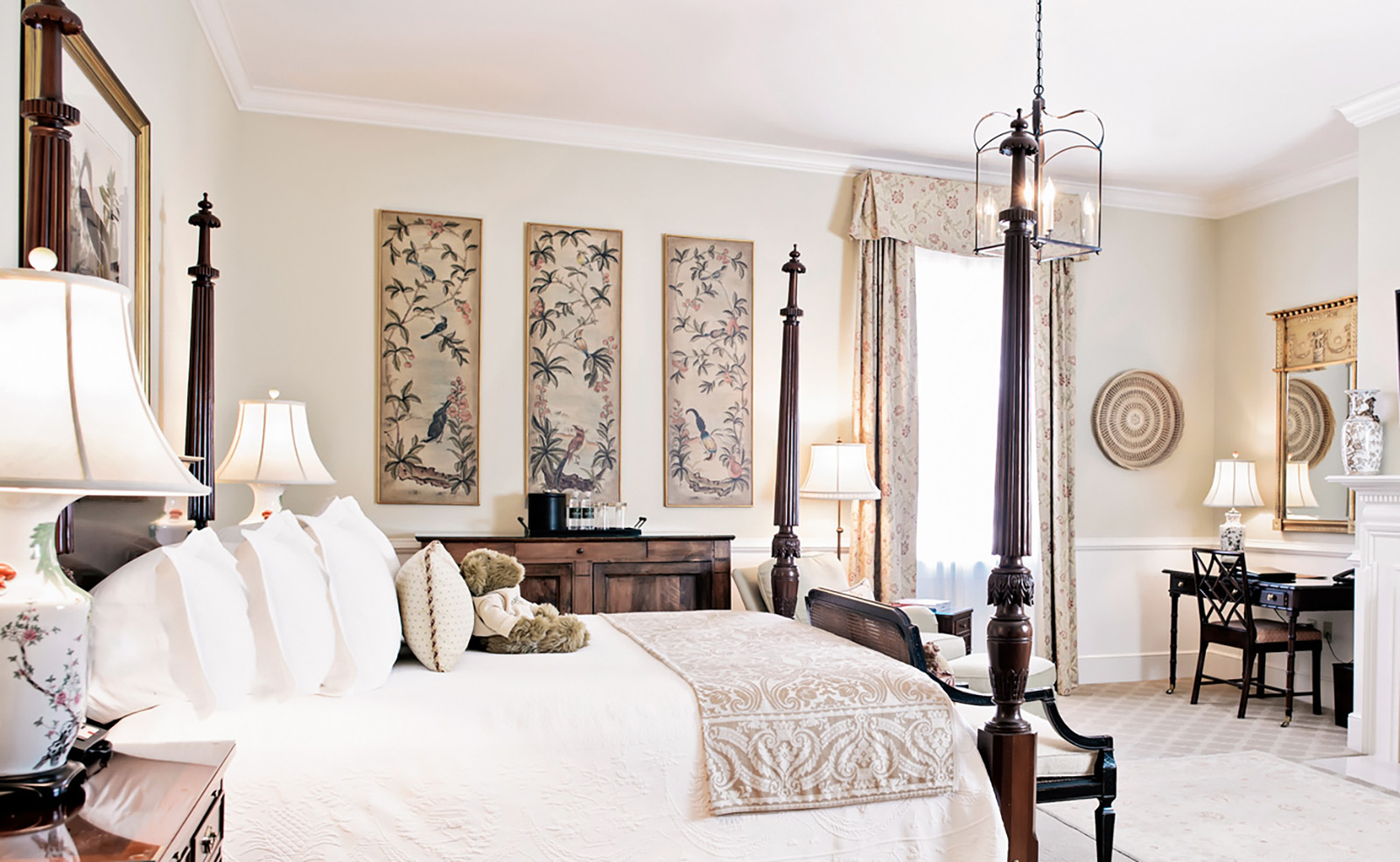 Charleston, SC hotel room with garden view