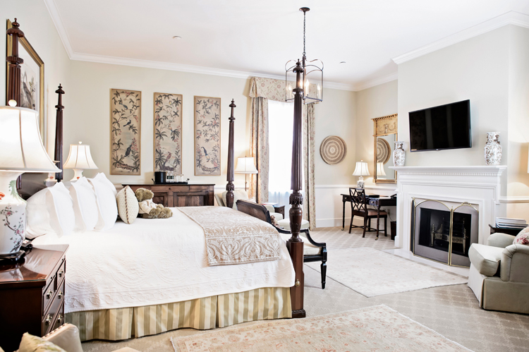 Luxury Charleston hotel room with working fireplace