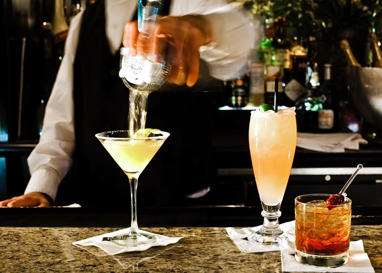 Peninsula Grill Champagne Bar Sophisticated bar in Charleston SC