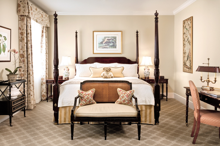 Charleston King guest room with king bed